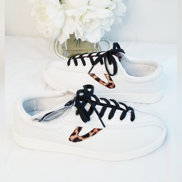 NWT Tretorn Nylite Plus Sneakers Leather Upper White with Animal Print Details - Picture 6 of 16